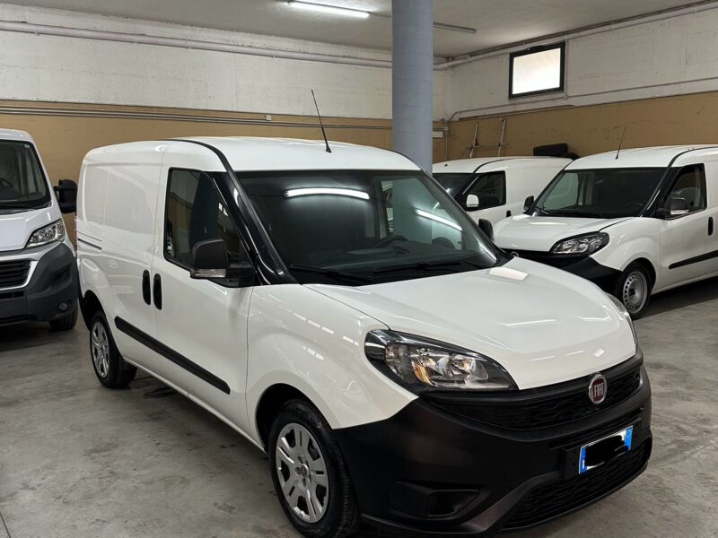 FIAT DOBLO' 1.6 105CV 3 POSTI