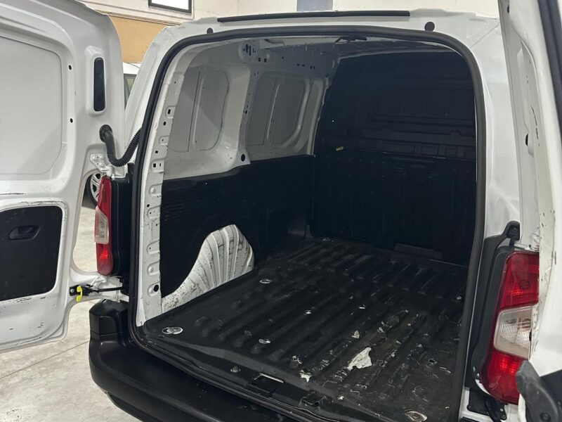 PEUGEOT PARTNER 1.6 100CV 3 Posti