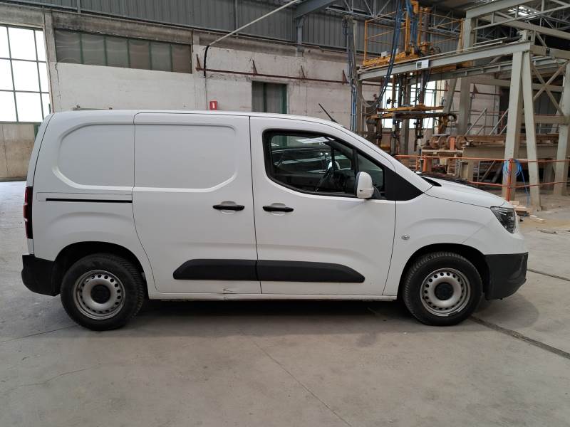 OPEL COMBO 1.6 100CV 3 POSTI