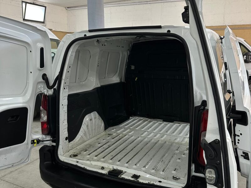 OPEL COMBO 1.6 100CV 3 POSTI