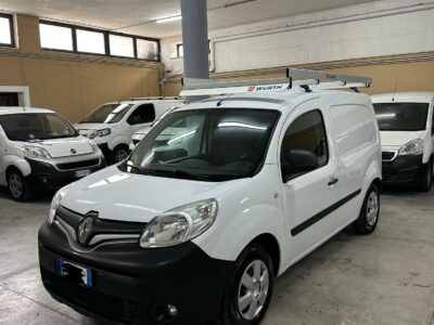 RENAULT KANGOO 1.5 75CV ALLESTITO + INVERTER 220