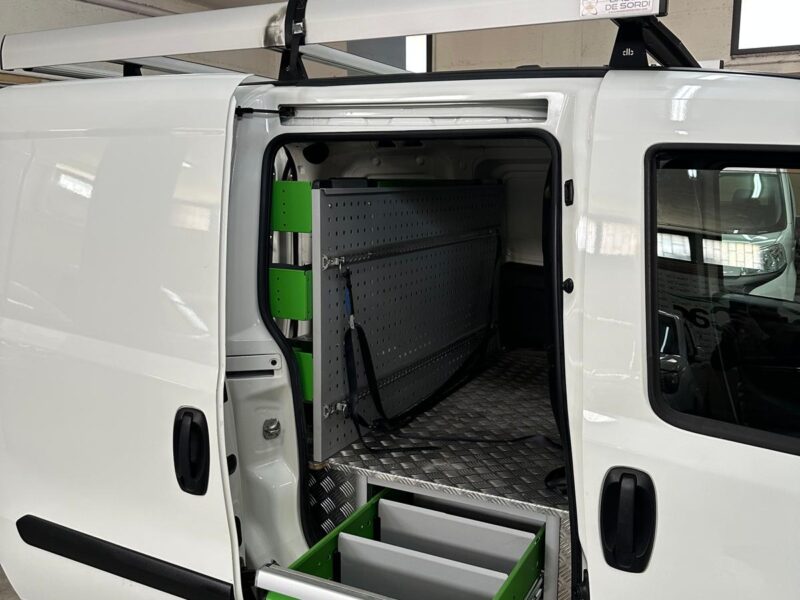 FIAT DOBLO' 1.6 105CV OFFICINA MOBILE