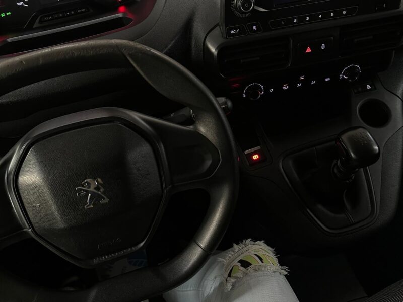 PEUGEOT PARTNER 1.5 130CV 3 POSTI
