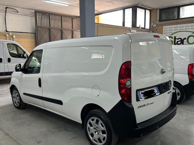 FIAT DOBLO' 1.6 105CV MAXI 3 POSTI