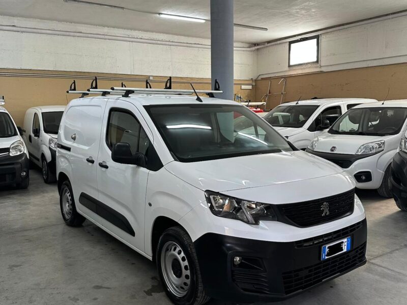 PEUGEOT PARTNER 1.5 130CV 3 POSTI